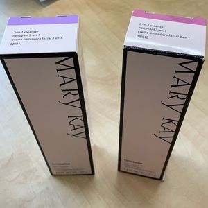 Mary Kay 3-in-1 Cleanser